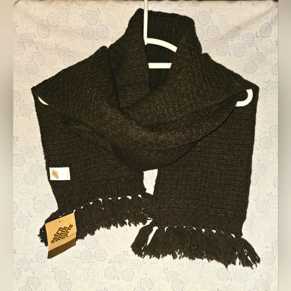 ✨️ Eastern Mountain Sports Knit Scarf ~ Unisex/ Brown